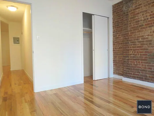 Rented by Bond New York | media 21