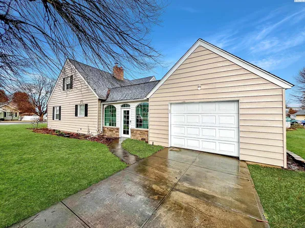 303 S Park St, Saint John, WA 99171