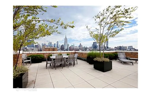 Rented by Douglas Elliman | media 18