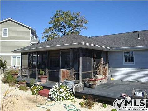 4th image of 1104 Leilani Dr