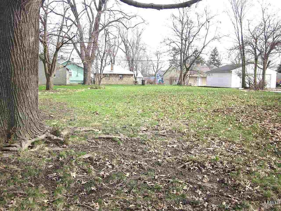 2nd image of 732 W State Blvd