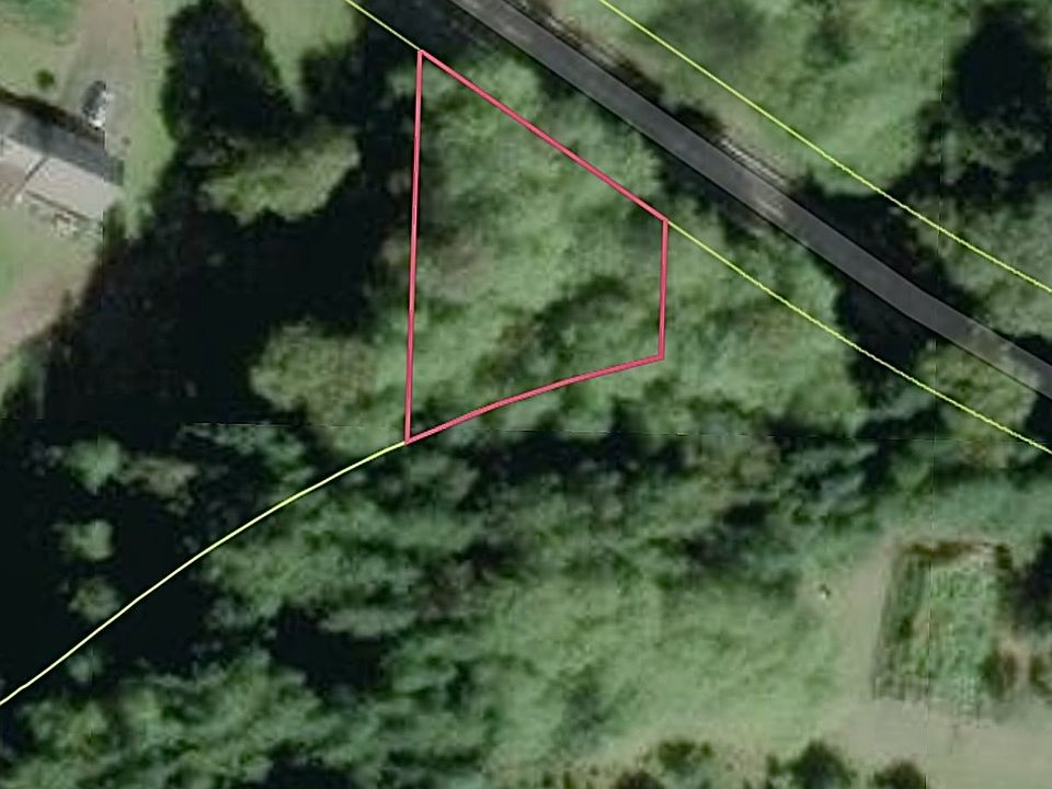 2nd image of 0 Hillcrest Loop