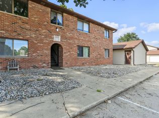 1202 Dean Dr APT 4, Urbana, IL 61802