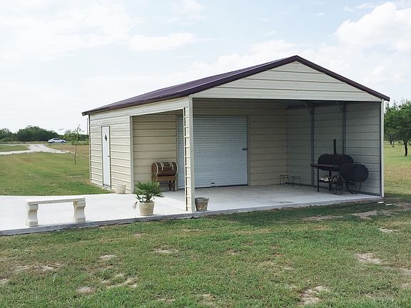 5th image of 4706 N Us Highway 281