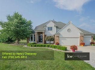 6460 Sunrise Ct, Saline, MI 48176