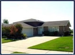 3671 193rd St, Lansing, IL 60438