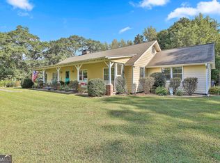 235 Lees Lake Rd, Fayetteville, GA 30214