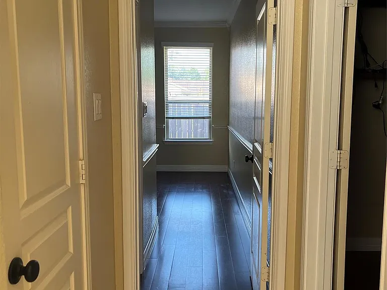 418 Fall Creek Dr — Photo 9