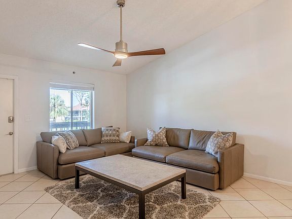 5th image of 6458 Chasewood Dr #F