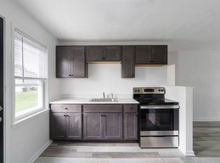 30 Midland Heights Cir E, Midland, PA 15059