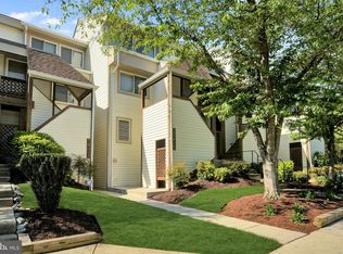 18345 Leman Lake Dr #806, Olney, MD 20832