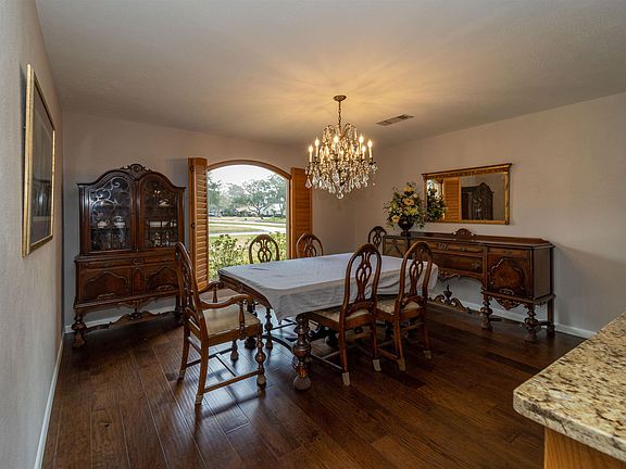 4th image of 1205 Sheridan Ln