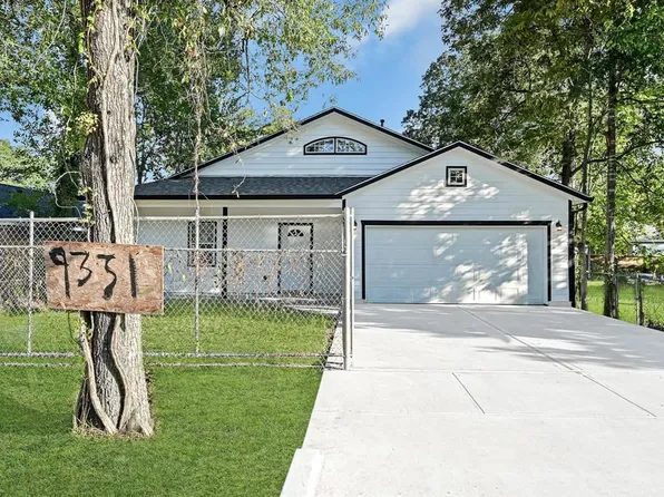 9331 Kentshire Dr, Houston, TX 77078