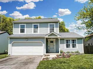 456 Oak Village Dr, Columbus, OH 43207