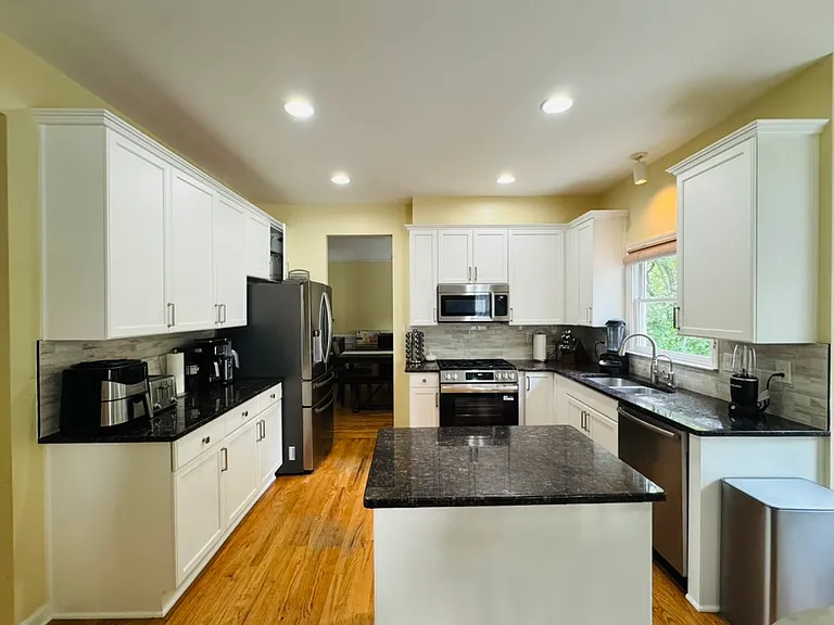 595 Oak Alley Way — Photo 4