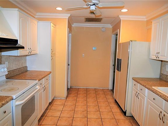 2nd image of 14476 Keene Ave