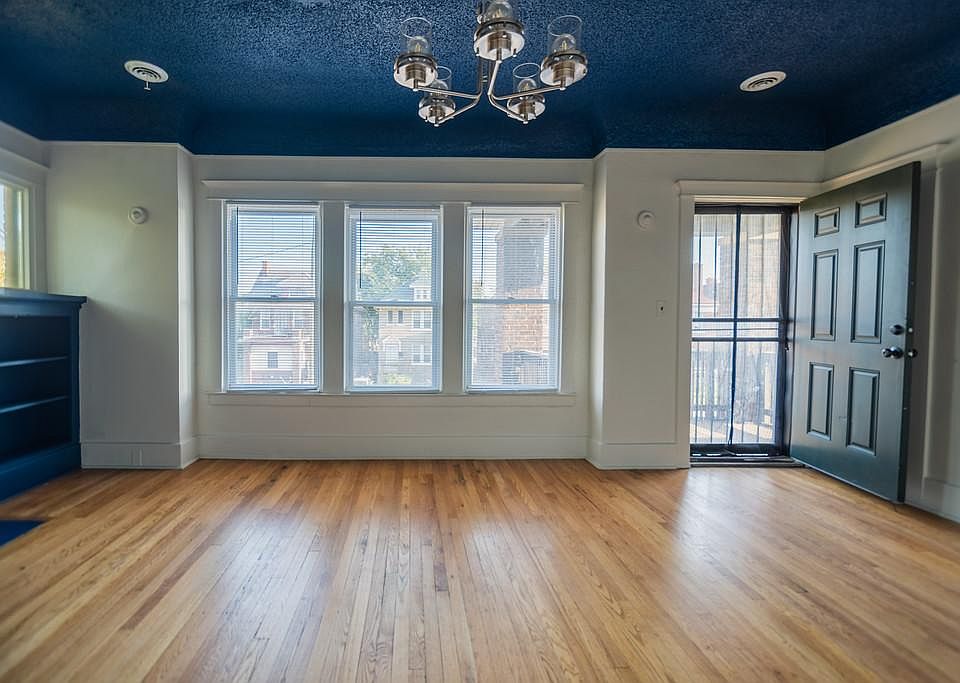 living room street view