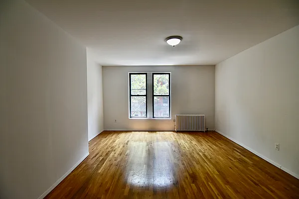 Rented by CNC-Assets | media 9