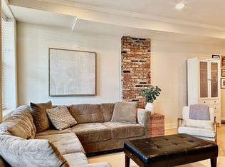 917 12th St SE, Washington, DC 20003