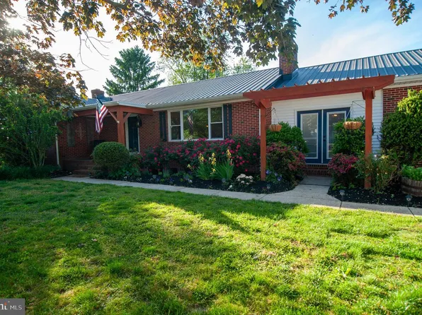 191 Irish Hill Rd, Felton, DE 19943