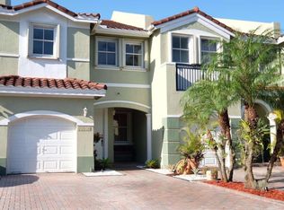 11420 NW 43rd Ter, Doral, FL 33178