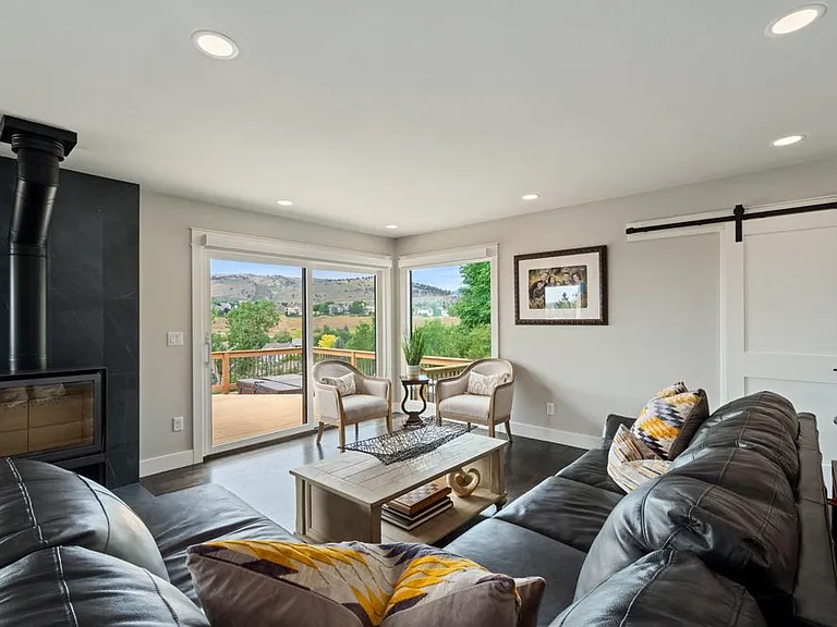 4201 Picadilly Dr — Photo 1