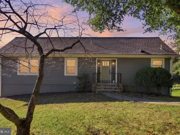 22215 Newlin Mill Rd, Middleburg, VA 20117