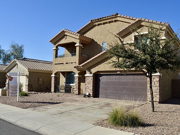 2nd image of 1124 E Gabrilla Dr