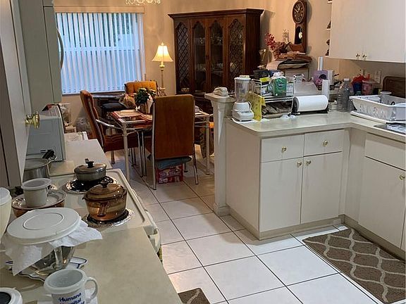 3rd image of 5870 SW 102nd Avenue