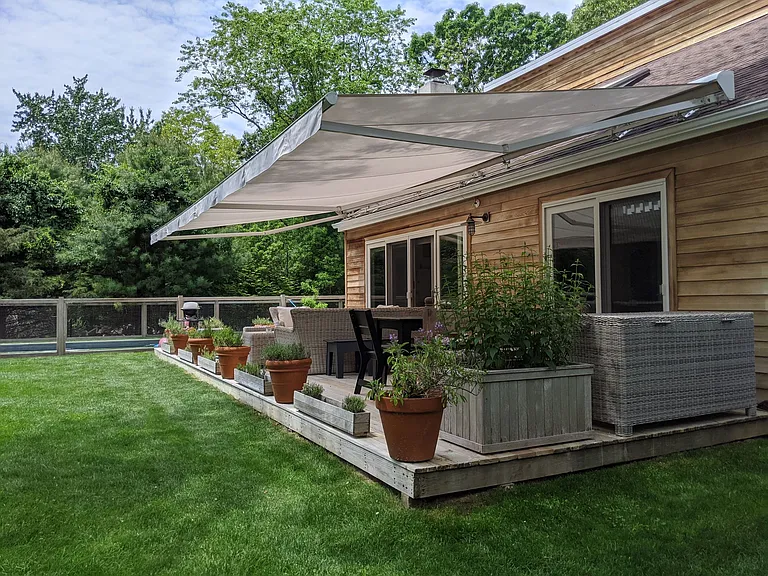 5 Morris Cove Ln — Photo 3