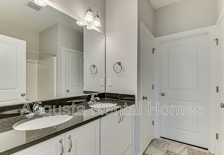 5107 Heathbrook Dr — Photo 19