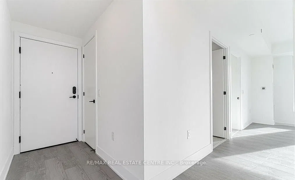 2450 Old Bronte Rd — Photo 4