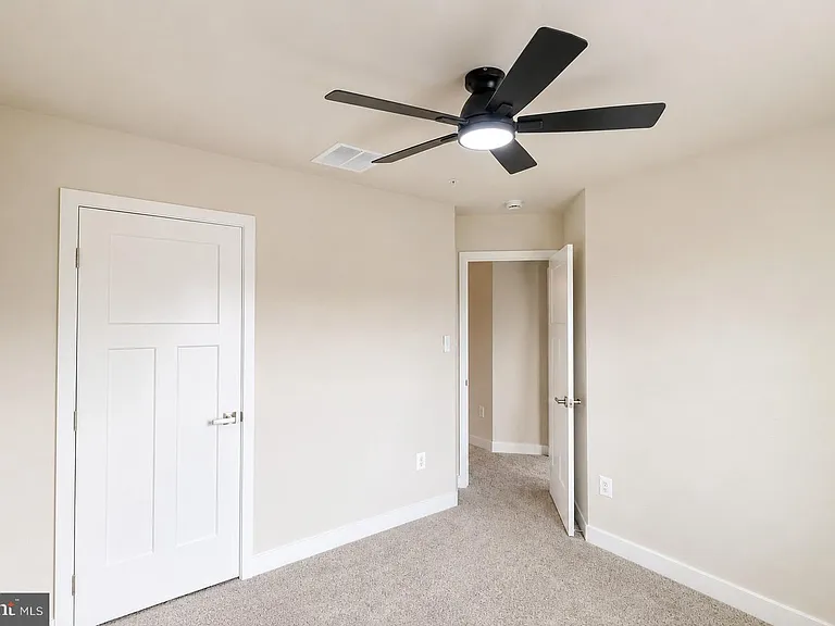 340 Paca Gardens Ln — Photo 38