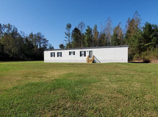 2561 Hb Lewis Rd, Clinton, NC 28328