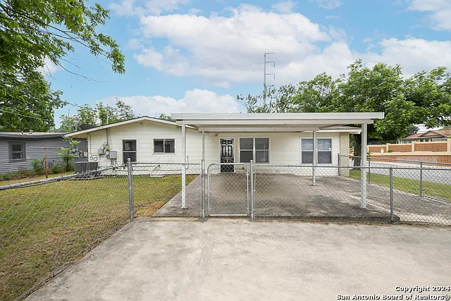 783 Clearview Dr — Photo 28