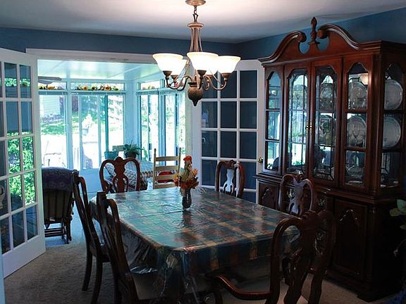 4th image of 1806 Cedaridge Dr