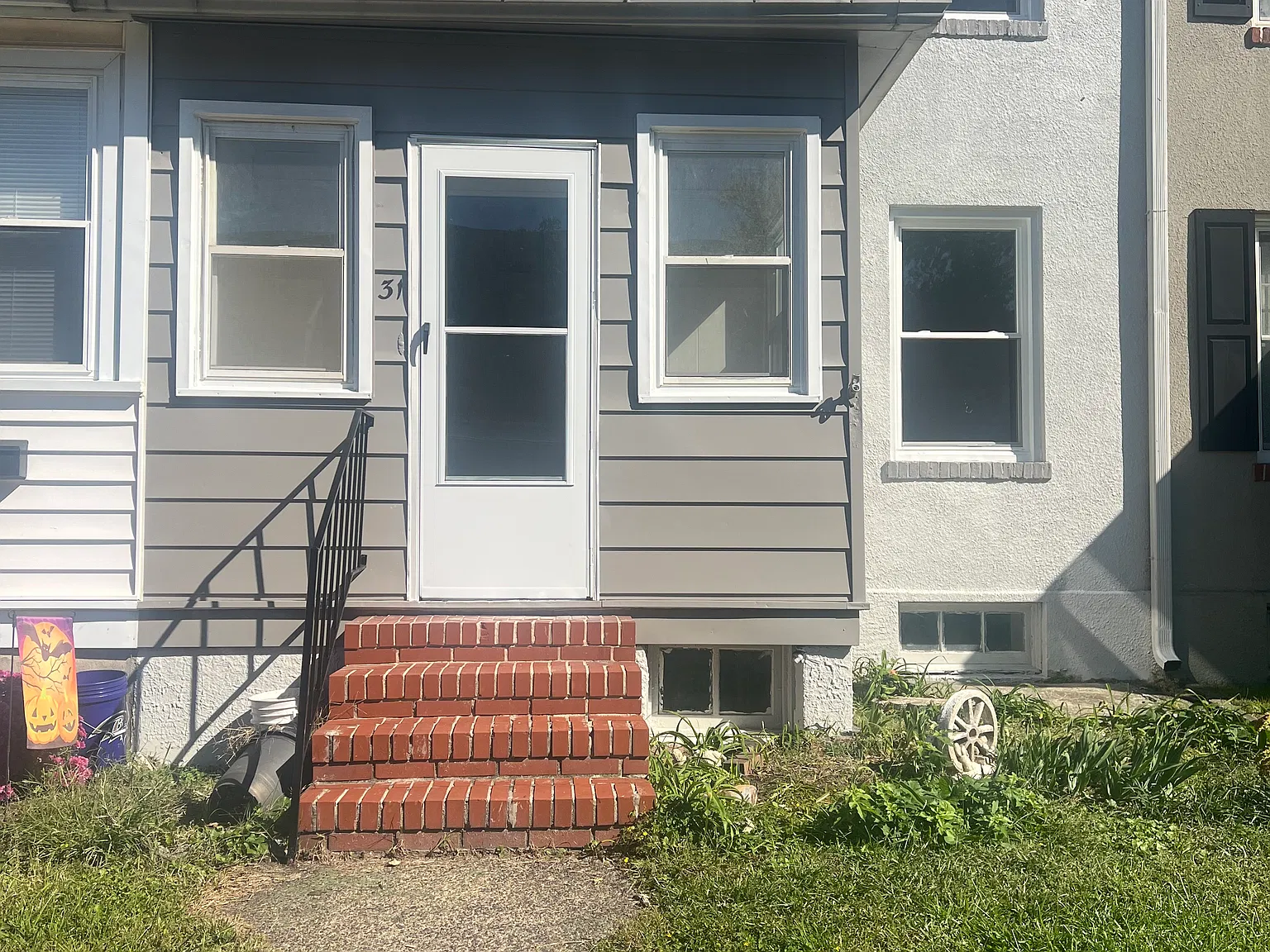 2 bed, 1.5 bath, 864 sqft, $1,800 — Photo 2