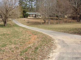 690 Leath Ln, Finger, TN 38334