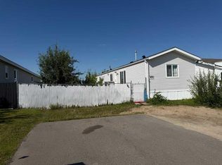 9610 S 101st Ave, Grande Prairie County No. 1, AB T8X5G5