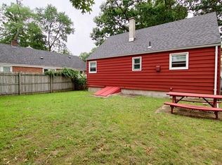 7 Fordham St, Springfield, MA 01104