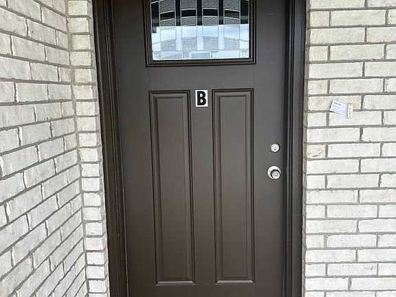 2nd image of 372 Uva Ln Unit B