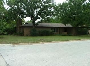 1701 Lanice Ave, Bridgeport, TX 76426