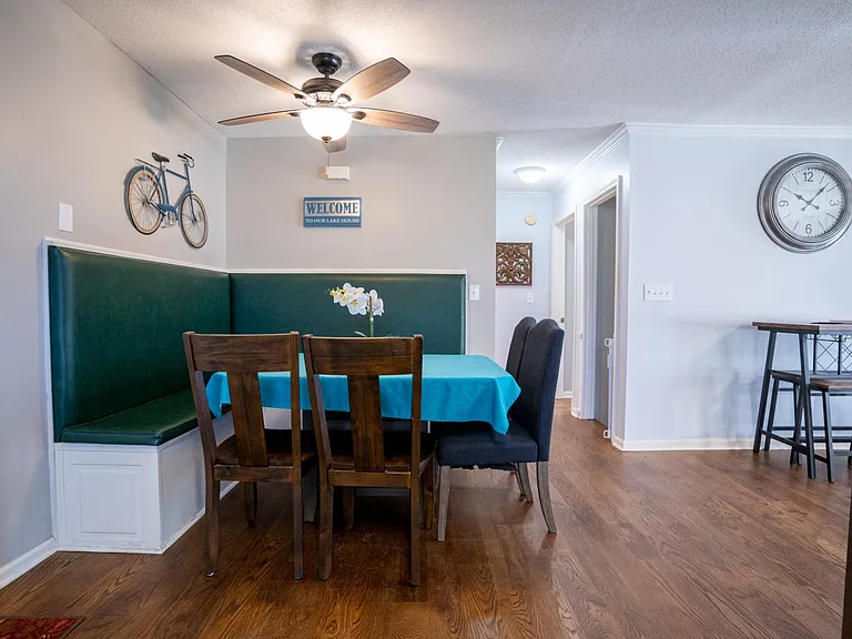 220 Loch Way — Photo 8