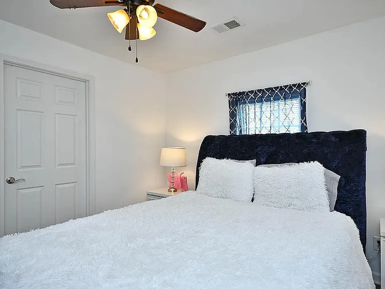 4 Blossom Dr — Photo 22