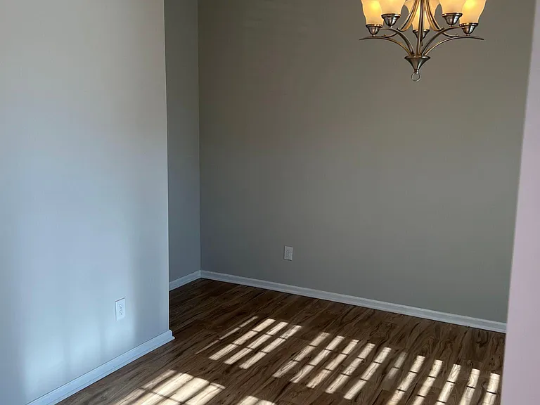 832 Ember Dr — Photo 11