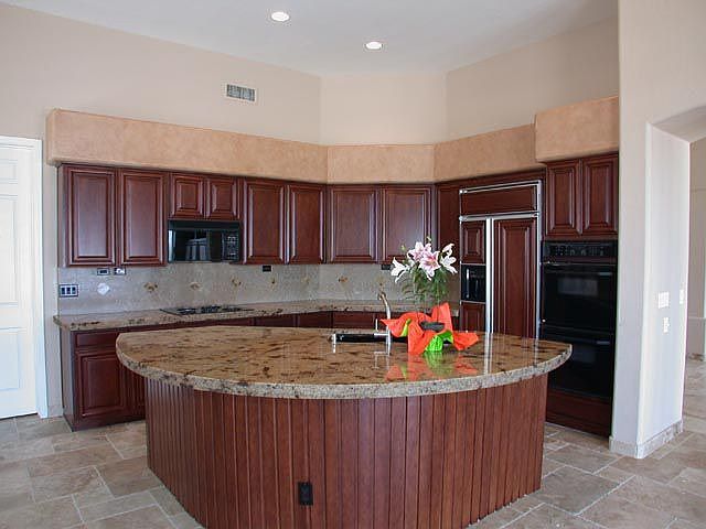 REdone kitchen w gorgeous granite