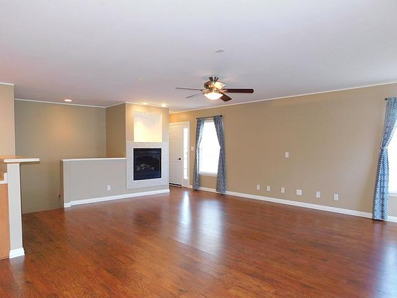 Fireplace, living room