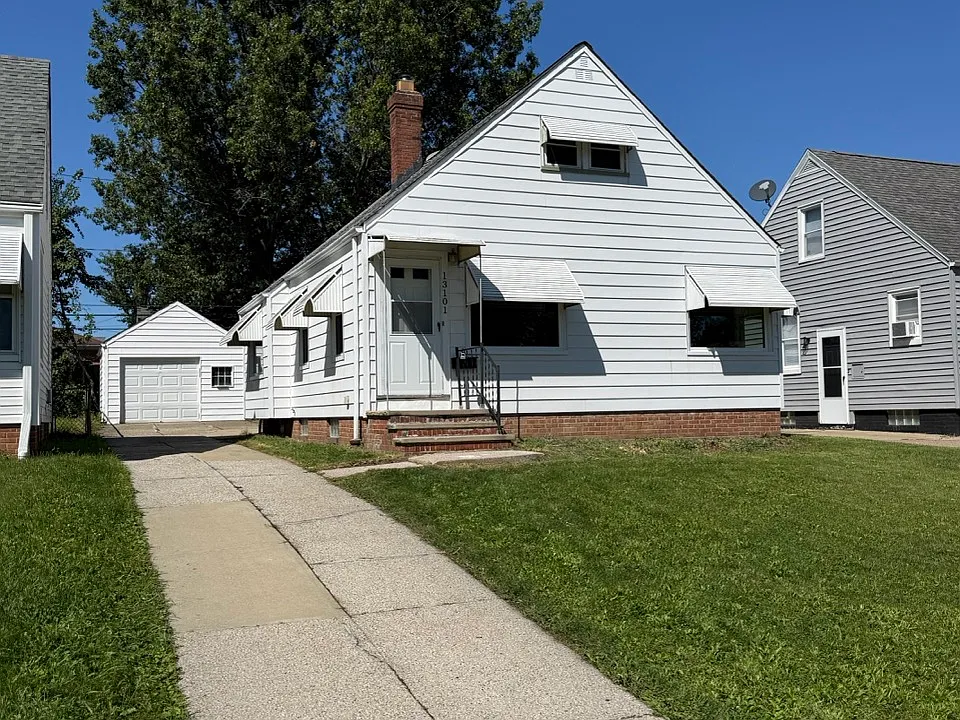 13101 Oak Park Blvd