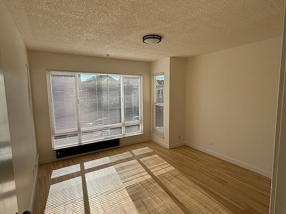 4th image of 1010 Anza St APT 101