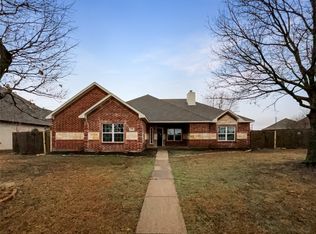 4706 Kelso Ln, Garland, TX 75043